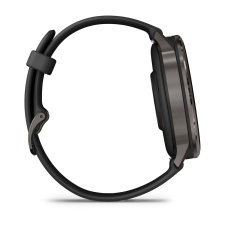 Garmin Venu 4 45 мм, чёрный силиконовый ремешок: боковой профиль корпуса и ремешка