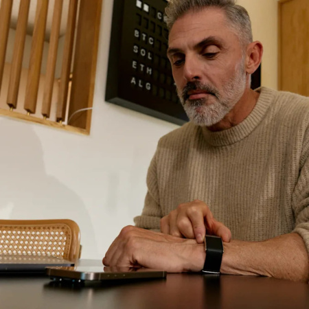 Фитнес-браслет WHOOP Life (MG) Черный