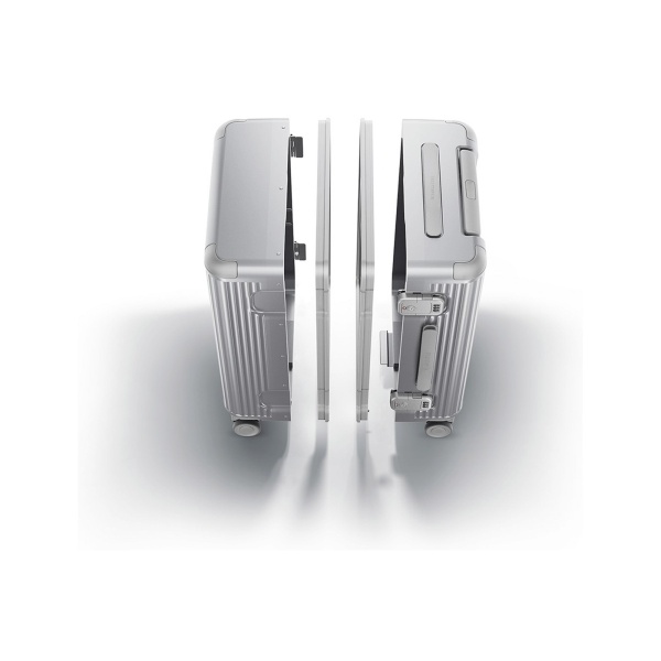 Чемодан Xiaomi Aluminum Frame Luggage 20" Silver — на белом фоне