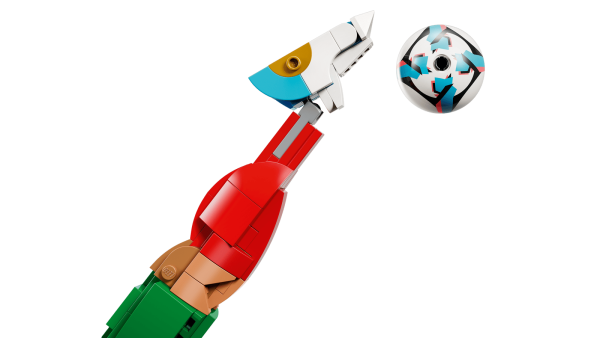 LEGO Editions Cristiano Ronaldo — Soccer Legend (43016)