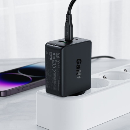 Сетевое зарядное устройство AceFast Charge A41 65W GaN (2 USB-C 1 USB-A) Black