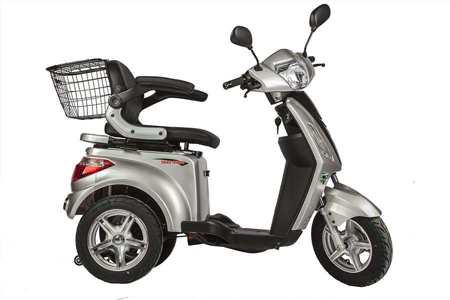 Volteco TRIKE NEW — переднее колесо, посадка и корпус на серебристой версии